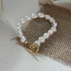 Baroque pearl bracelet for opposite sex