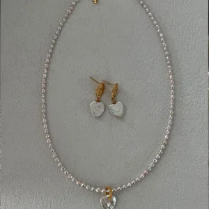 Heart-Shaped Baroque Freshwater Pearl Light Pink Beaded Necklace