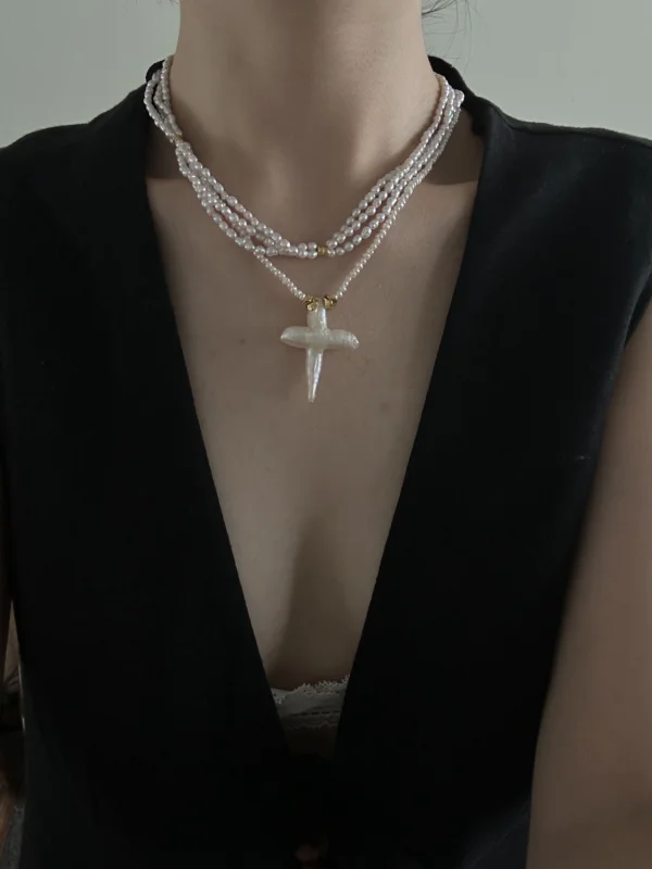 Natural Baroque Pearl Necklace With Cross Pendant