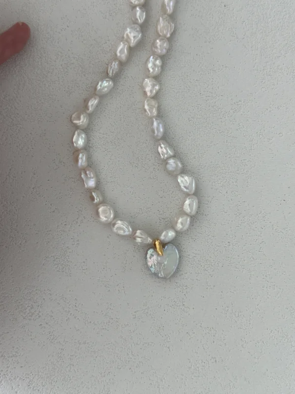 18K Gold Heart-Shaped Baroque Pearl Necklace
