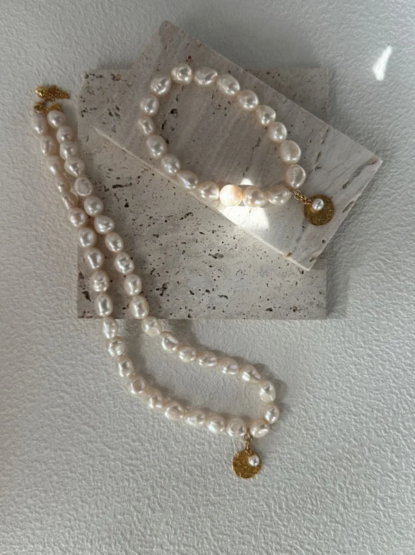 Rare Freshwater Druzy Rosebud Pearl Necklace And Bracelet Set