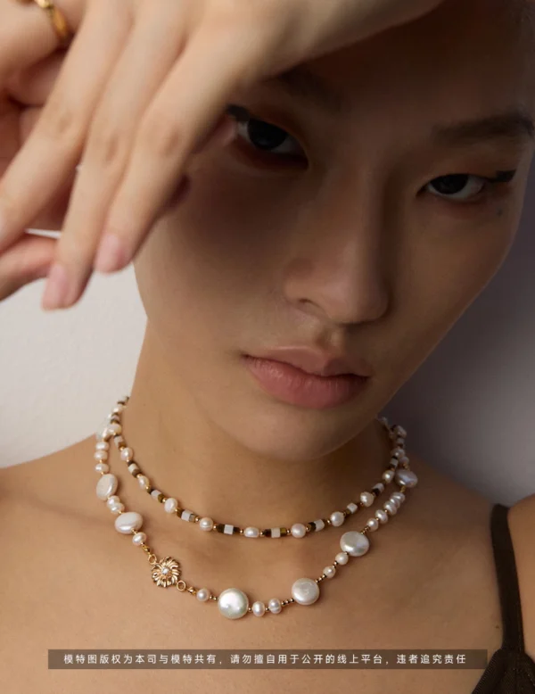 D0493-2_11 Baroque Pearl Floral Pendant Necklace in antique gold finish on 925 silver chain