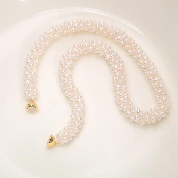 S003-66 3.5-4.5mm White Freshwater Pearls Necklace