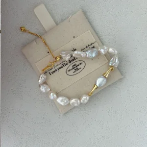 Baroque Pearl Bracelet with Pouch baroque pearl bracelet on jewelry pouch