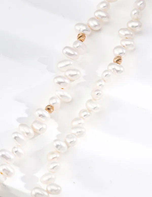 Close-up of 4-6mm Baroque pearl on Petal Rain necklace