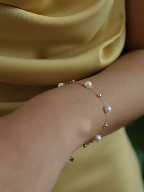 Gypsophila Pearl Set – Silver gypsophila pearl necklace and bracelet set 925 sterling silver
