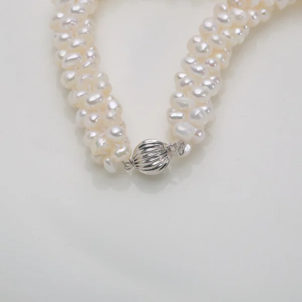mini freshwater pearl bracelet with silver lantern clasp