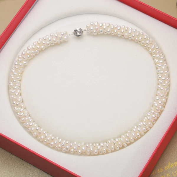 white freshwater pearl necklace in box with silver lantern clasp